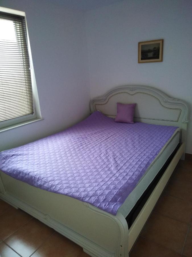 Апартаменты Apartman Ana Жуляна Экстерьер фото